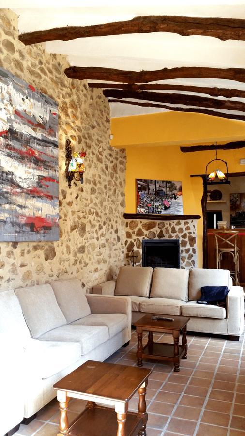 Podiumberg Hotel Quatretondeta Екстериор снимка