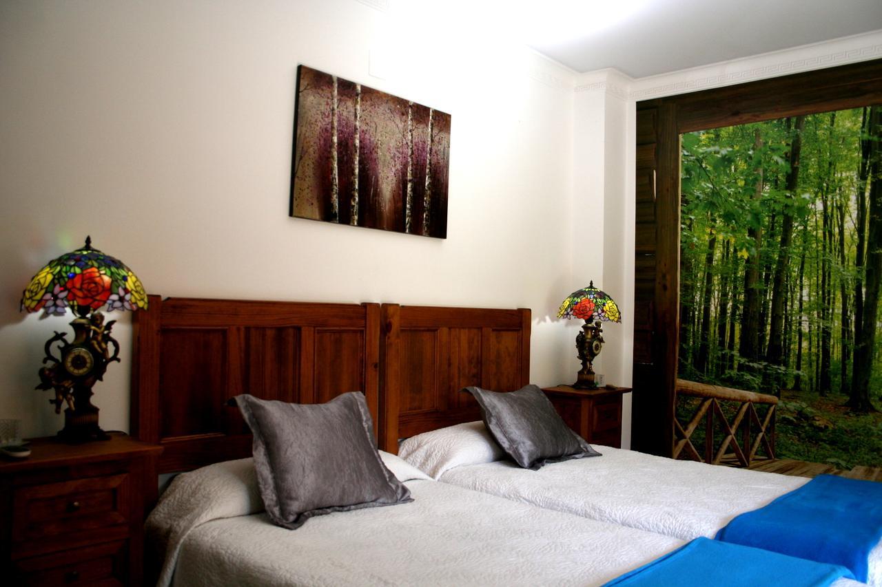 Podiumberg Hotel Quatretondeta Екстериор снимка
