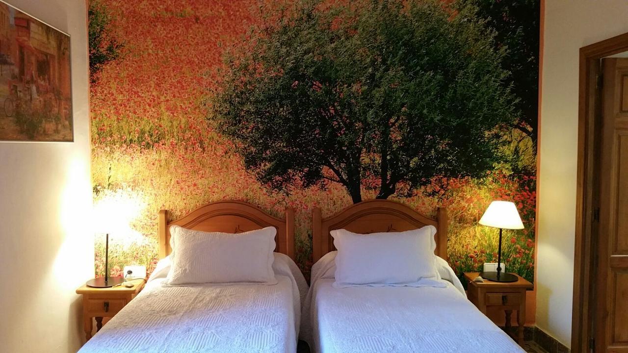 Podiumberg Hotel Quatretondeta Екстериор снимка