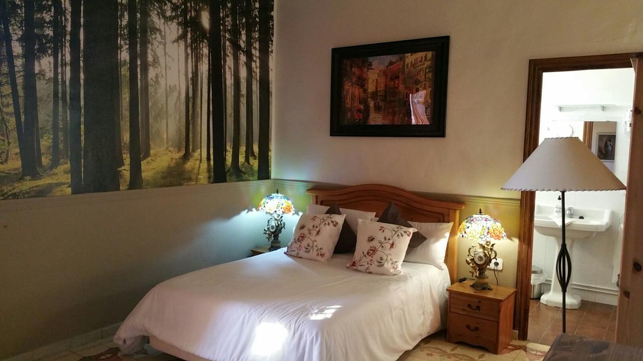 Podiumberg Hotel Quatretondeta Екстериор снимка